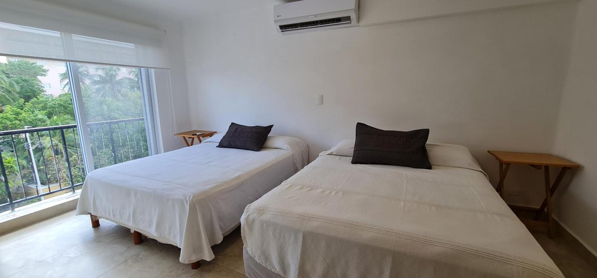 Holiday home Cascadas, Spacious With Workspace, Pool & Fast Wi-fi