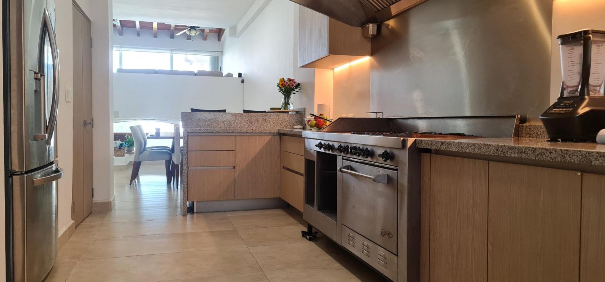 Holiday home Cascadas, Spacious With Workspace, Pool & Fast Wi-fi